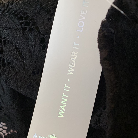 Lace Jumpsuit - Picture 4 of 5